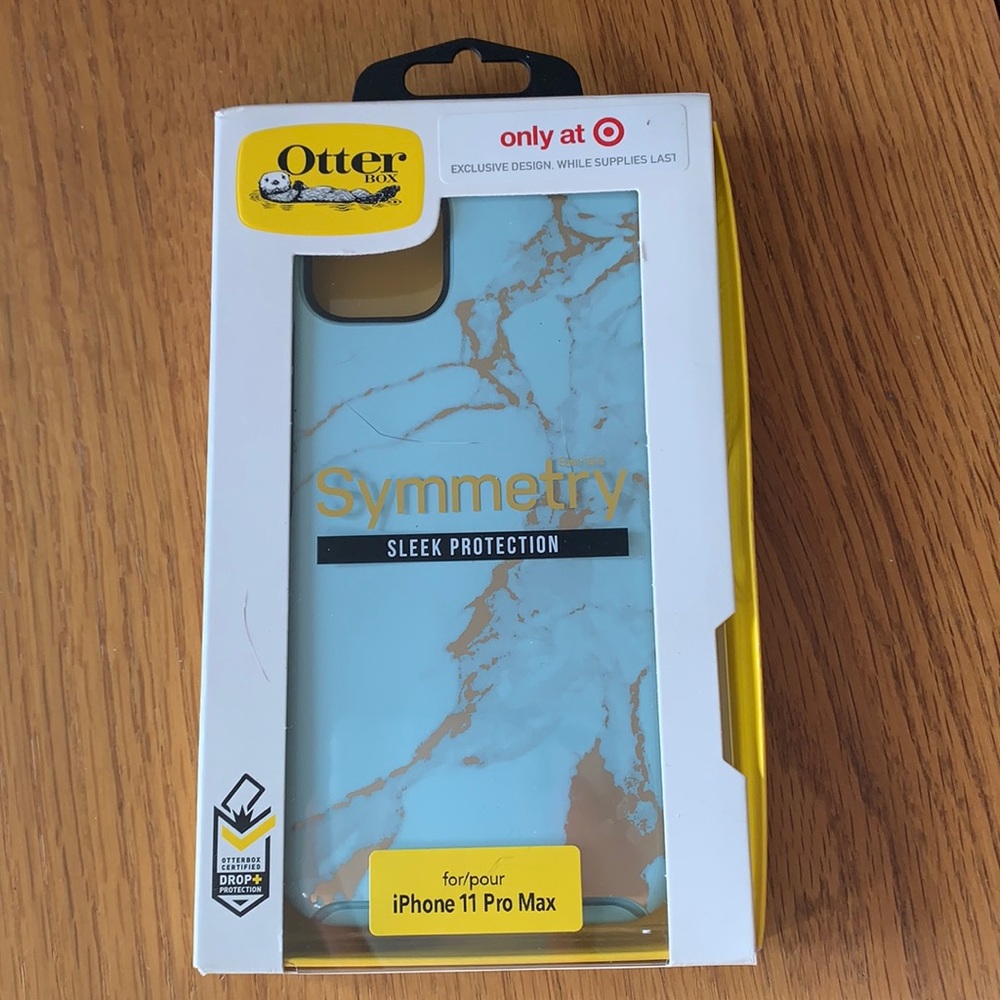 Outter Box iPhone case for IPhone 11 Pro Max